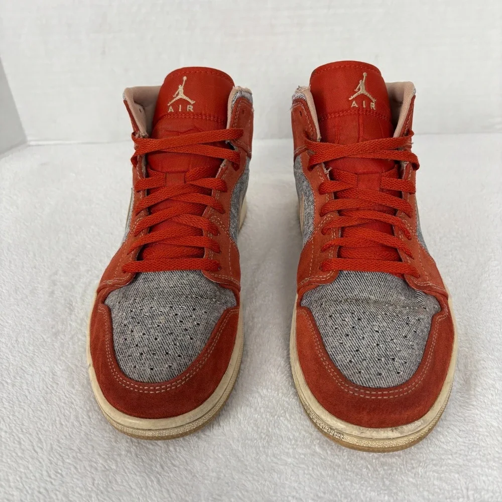Nike Air Jordan 1 Mid SE Men's Size 10 US DM4352-600 Denim Red‎ Cinnabar Hemp